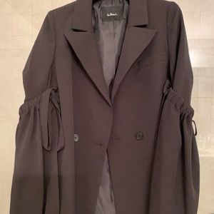 Bell sleeve blazer